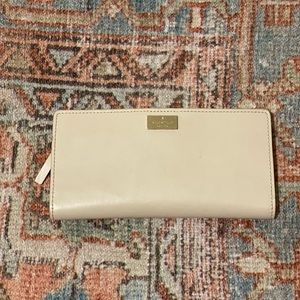 Cute Kate Spade wallet